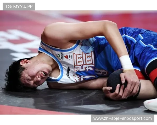 篮球运动员力量训练中防止运动损伤的关键措施和注意事项